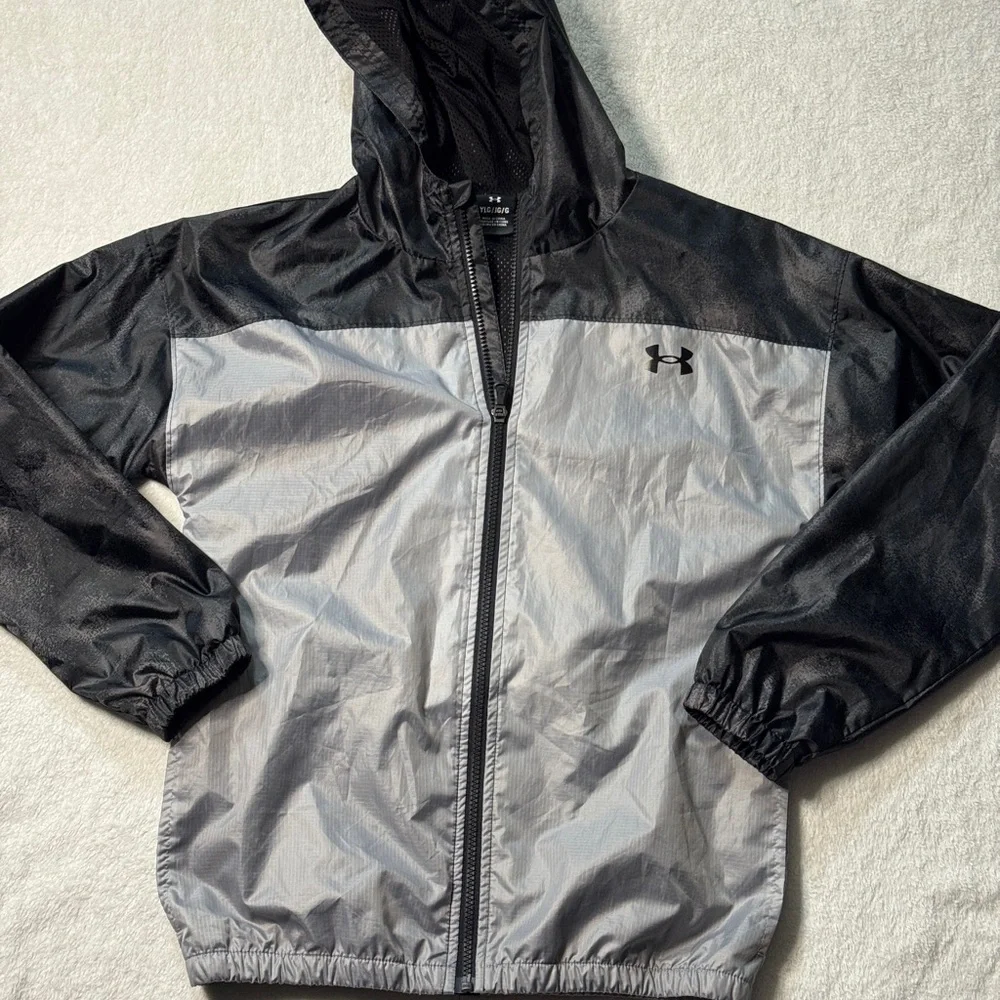 Boys Under Armour Full Zip Hooded Windbreaker‎ Jacket YLG Black Gray